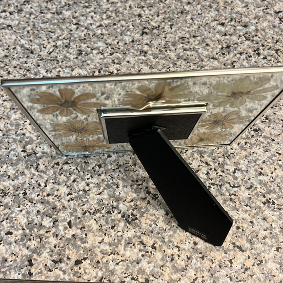 Pressed flower picture frame - Picture 4 of 4